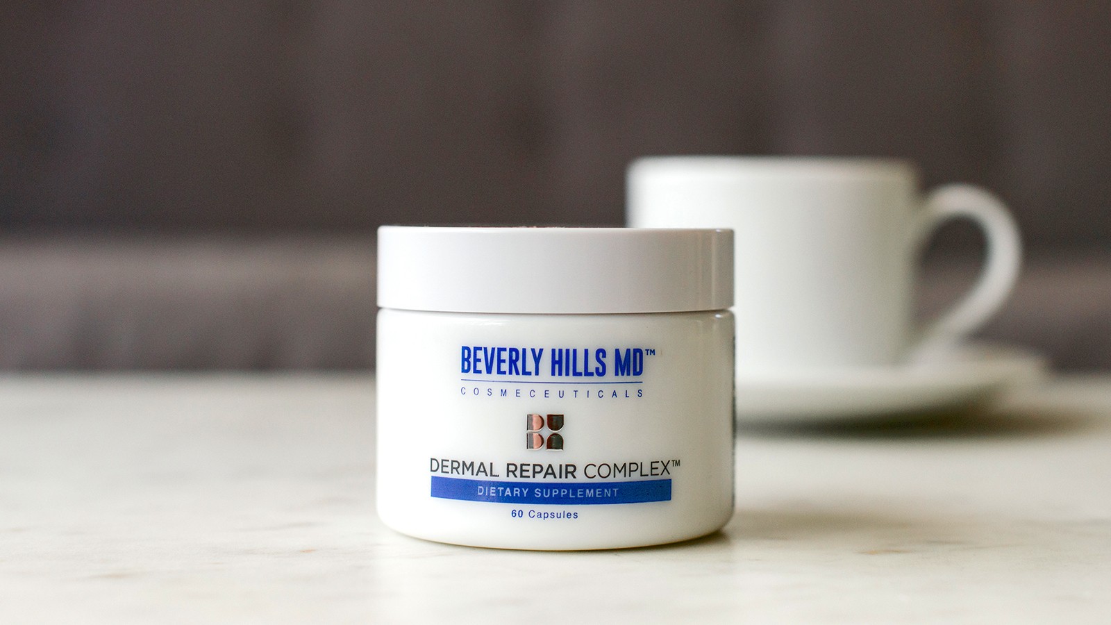 Dermal Repair Complex Review: Good Ingredients, Worth Trying